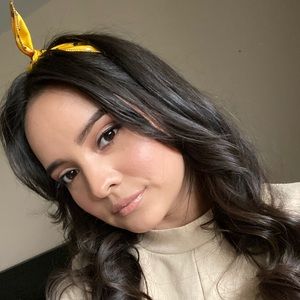 Meet your Posher, Karina